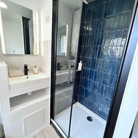 Апартаменты Terre D'occitan-metro-parking-balcon Рамонвиль-Сент-Ань