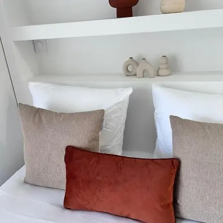 Terre D'occitan-metro-parking-balcon Рамонвиль-Сент-Ань