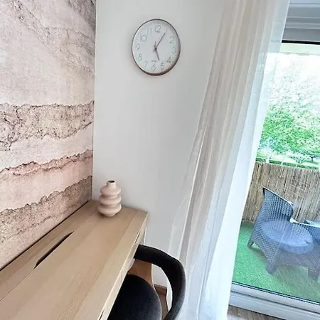 Апартаменты Terre D'occitan-metro-parking-balcon